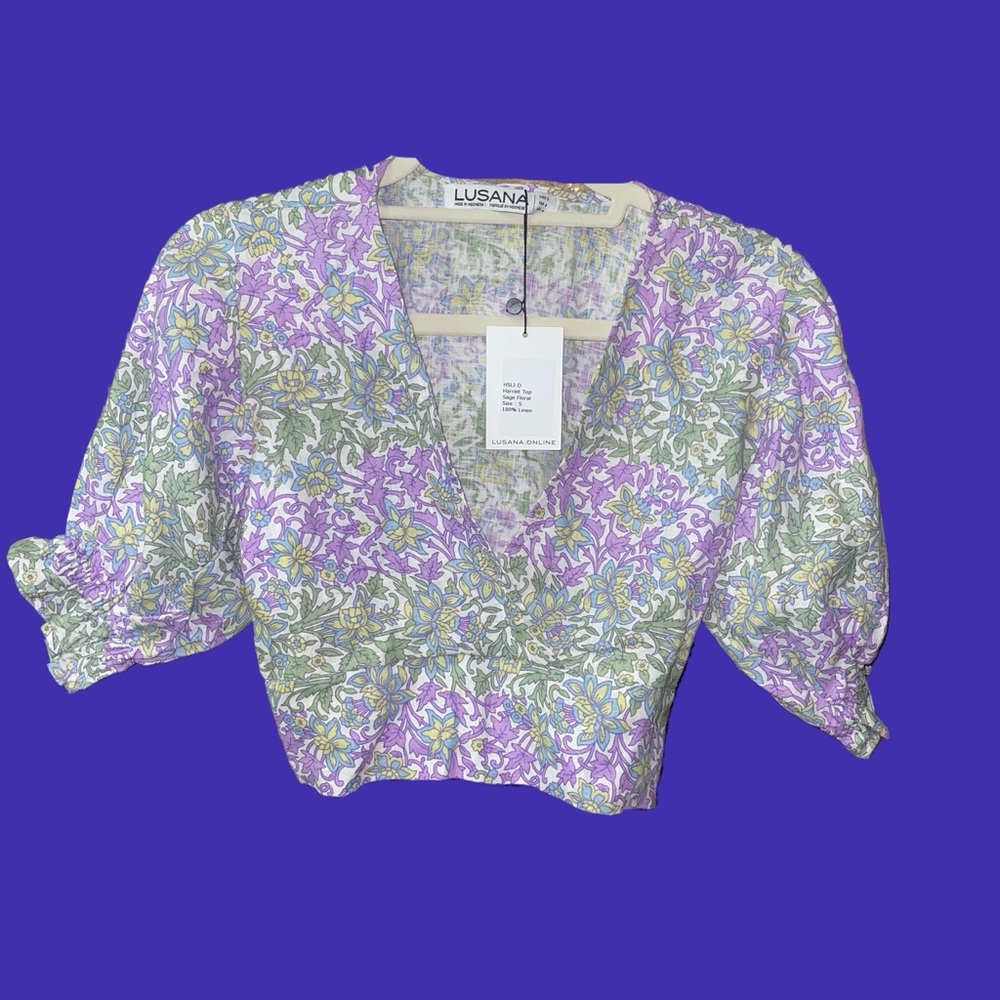 🆕#21 - NWT LUSANA HARRIET TOP, Size small
